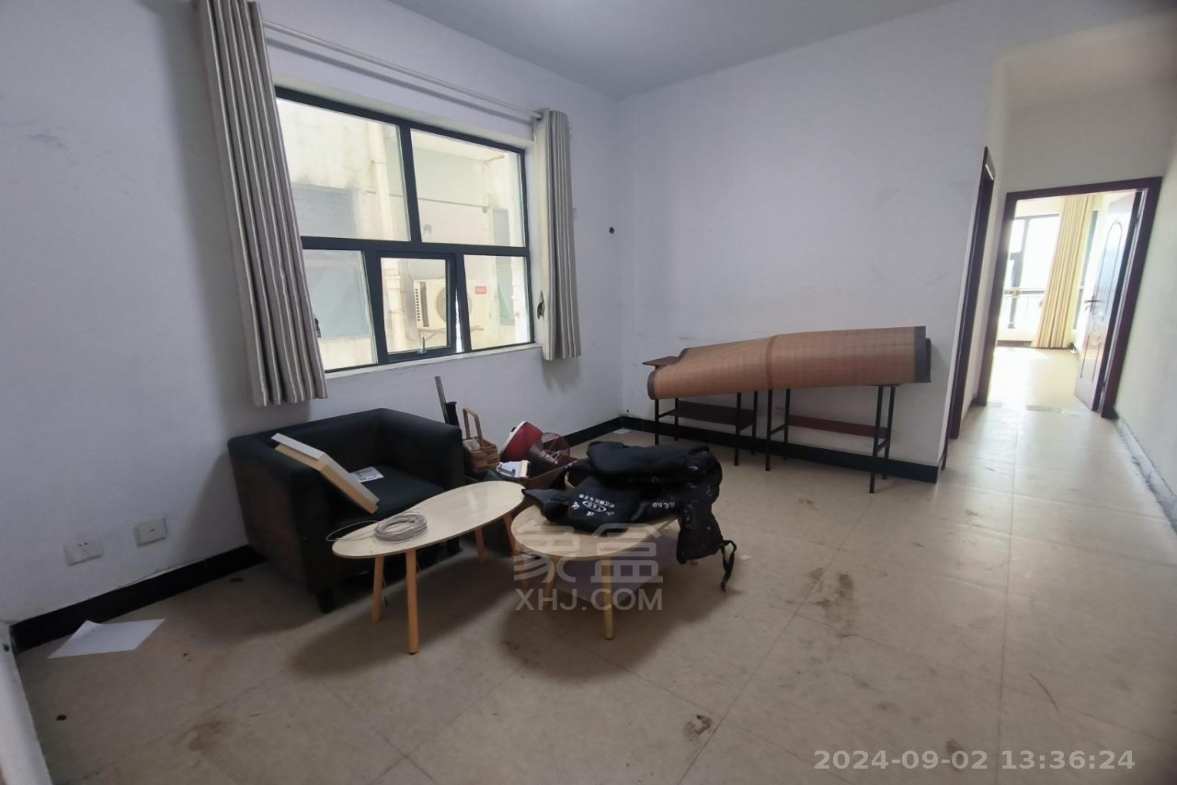 逸景华天  1室0厅0卫   1200.00元/月室内图