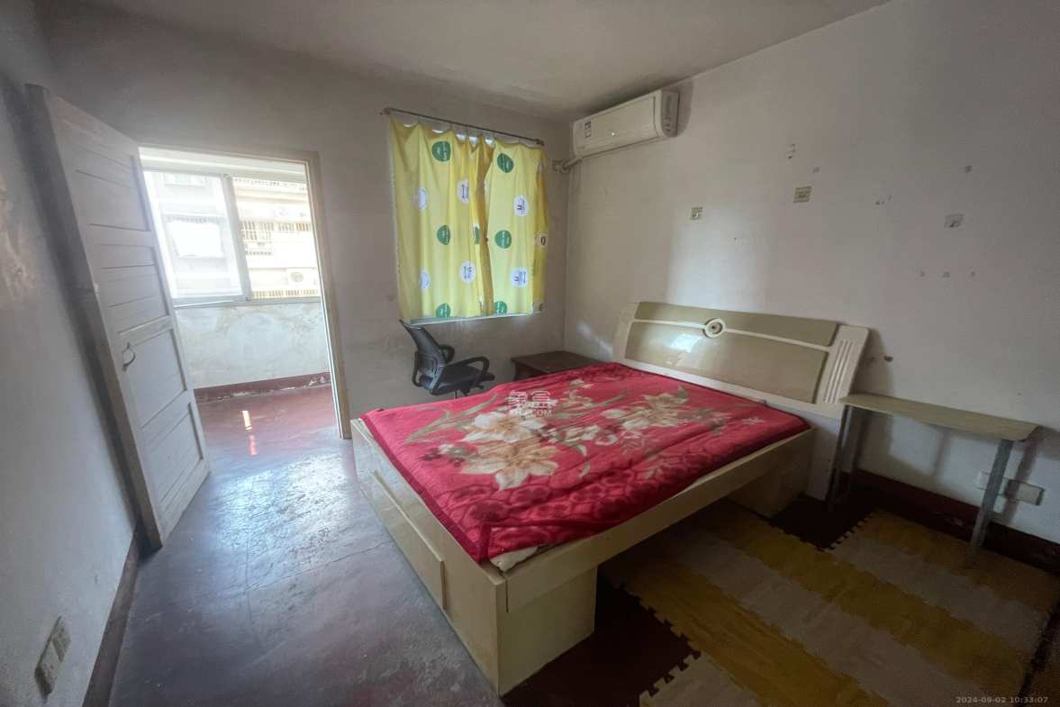 水泵厂宿舍  3室2厅1卫    1600.0元/月 水泵厂宿舍  3室2厅1卫    1600.0元/月室内图