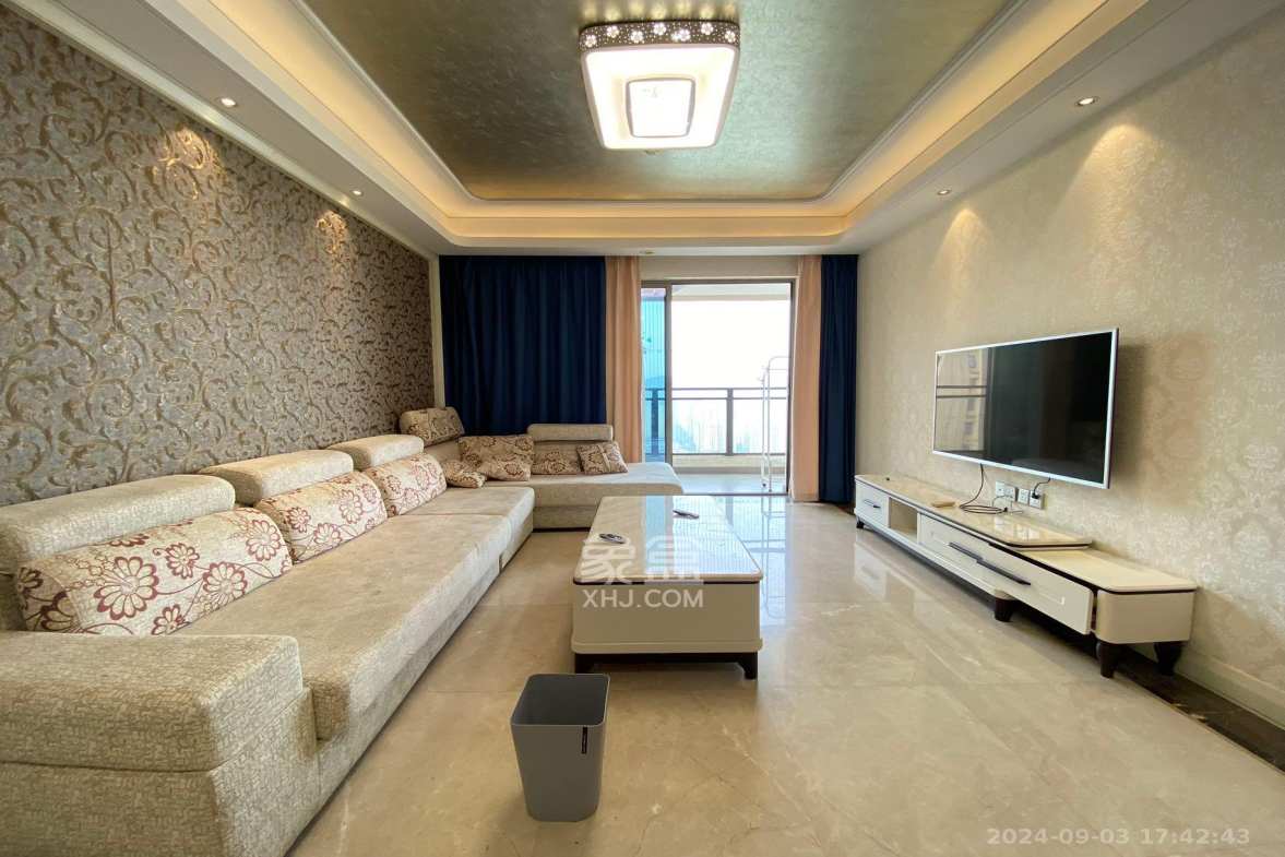 梅溪湖金茂府（金茂广场）（金茂览秀城）  2室2厅2卫    4500.0元/月室内图1