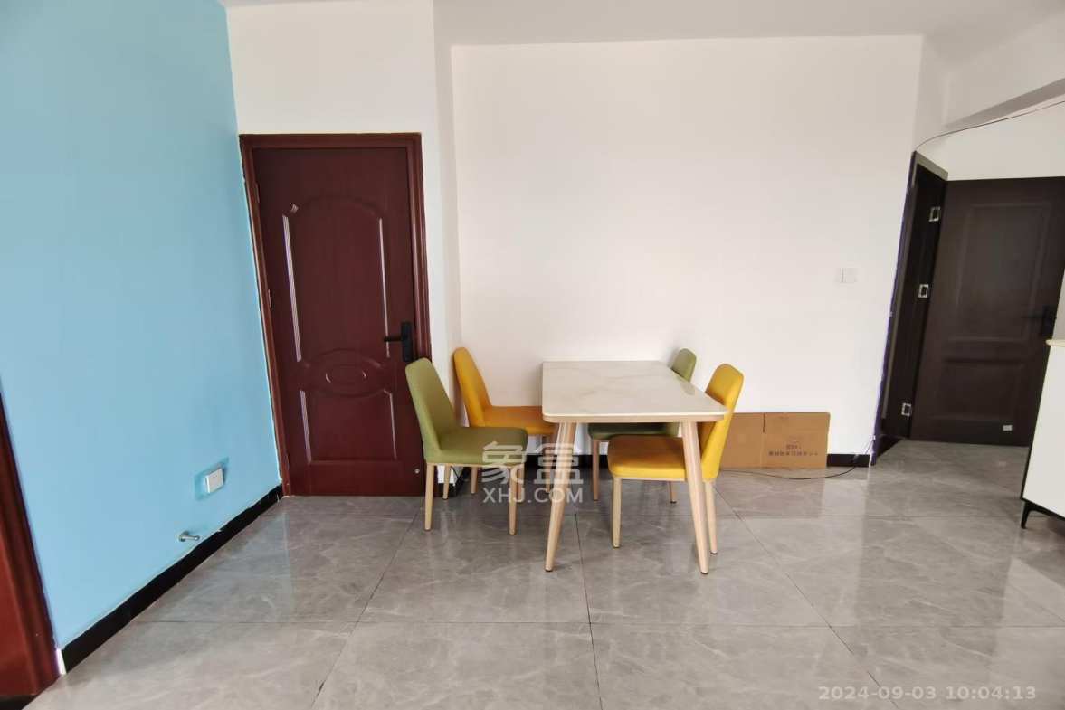 怡海星城 2室2厅1卫 1600.0元/月 怡海星城 2室2厅1卫 1600.0元/月室内图