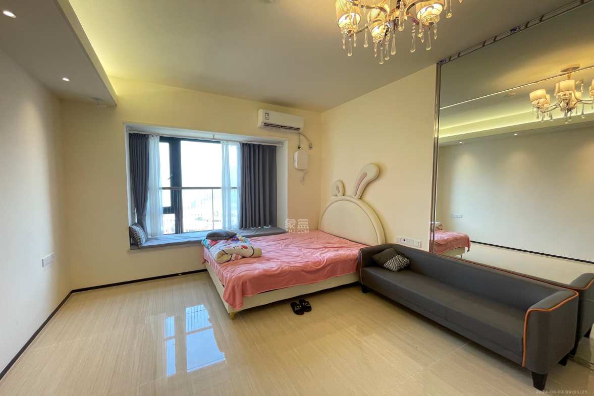 恒大清澜苑（恒大御景半岛四期）  1室1厅1卫   1500.00元/月室内图1