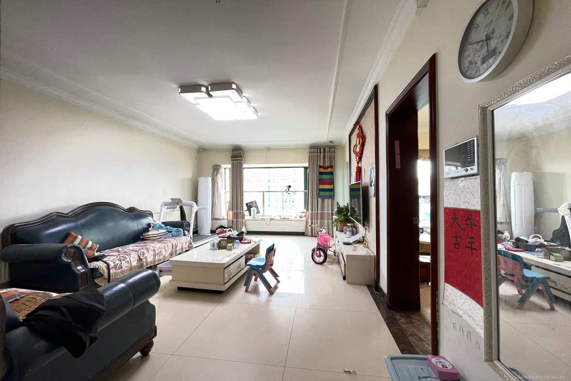 恒大名都  4室2厅2卫    2800.0元/月室内图1