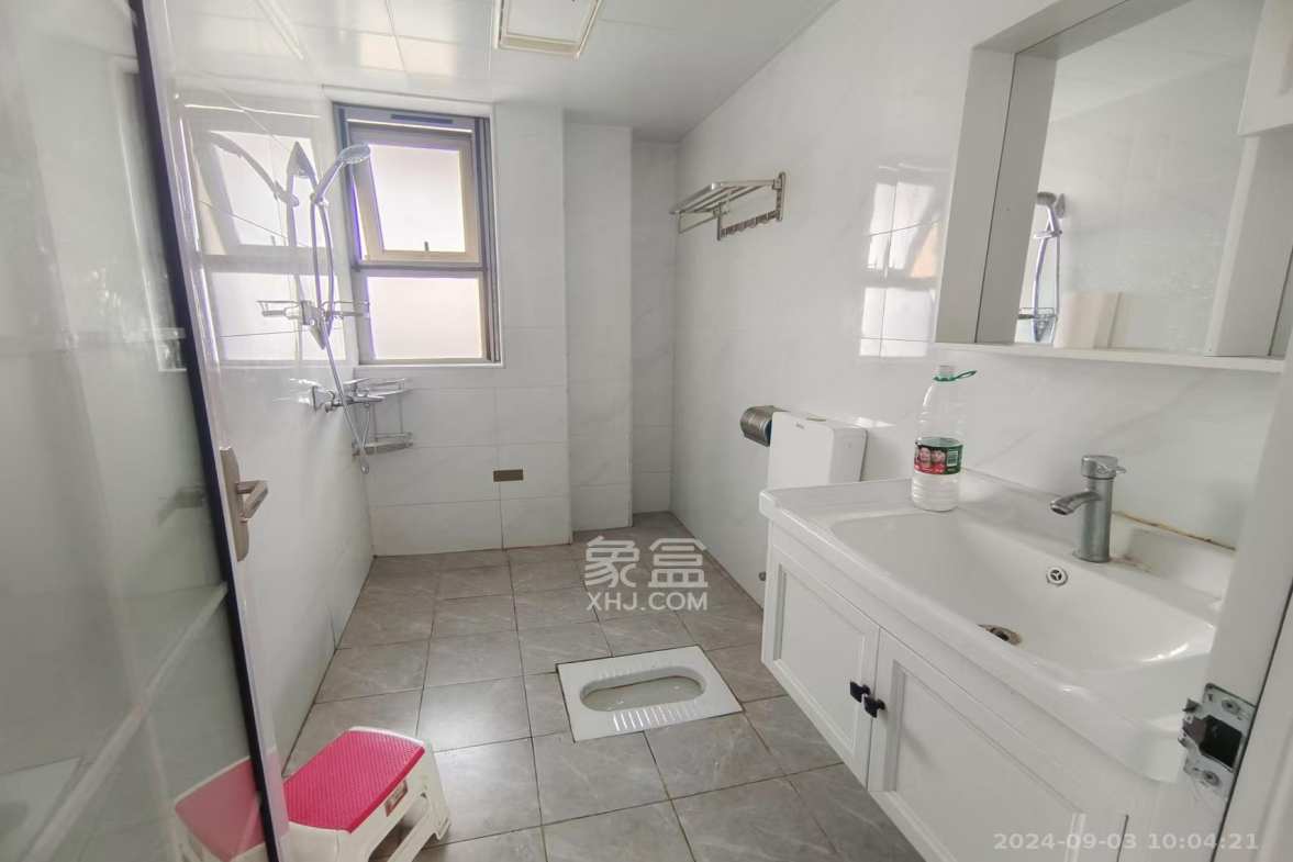 怡海星城 2室2厅1卫 1600.0元/月 怡海星城 2室2厅1卫 1600.0元/月室内图