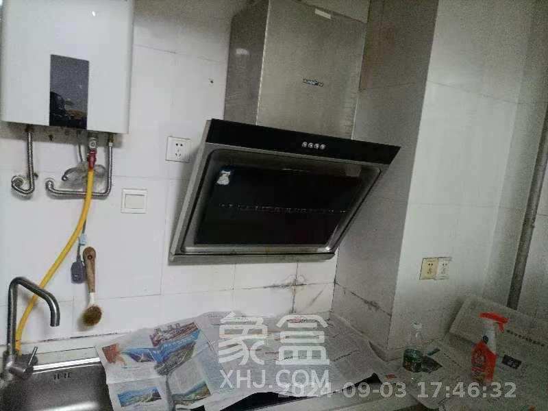 先锋水韵花都  1室1厅1卫   1600.00元/月室内图