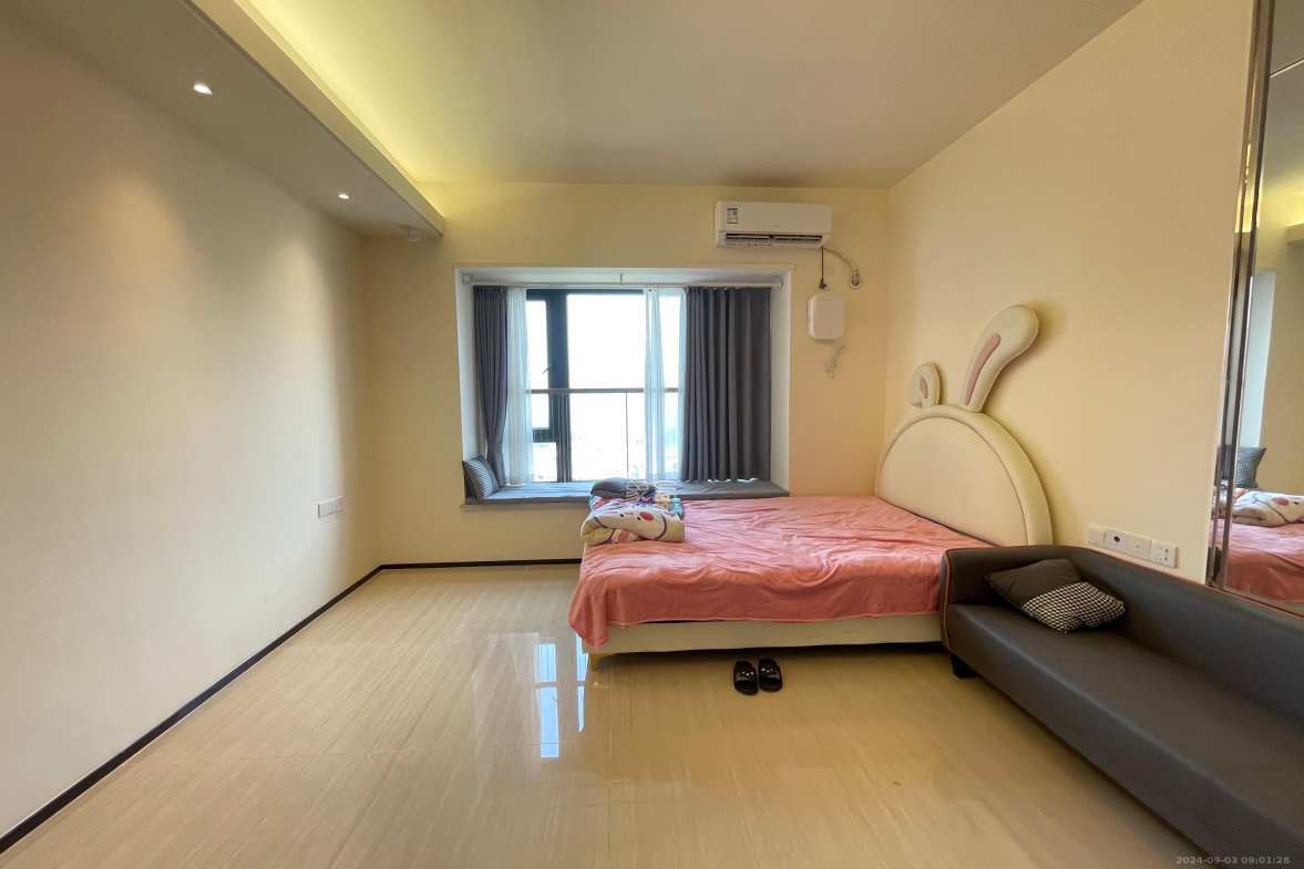 恒大清澜苑（恒大御景半岛四期）  1室1厅1卫   1500.00元/月室内图