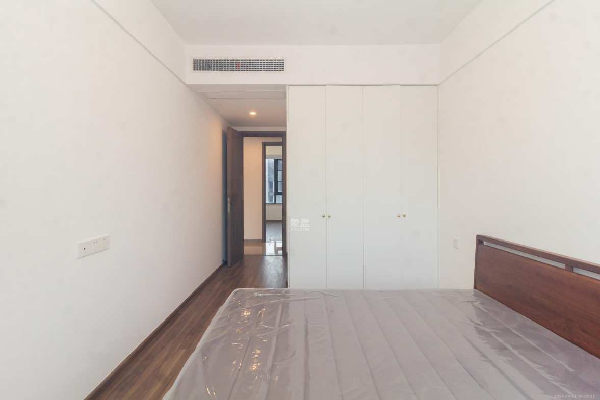 金茂建发观悦  4室2厅2卫   4800.00元/月室内图