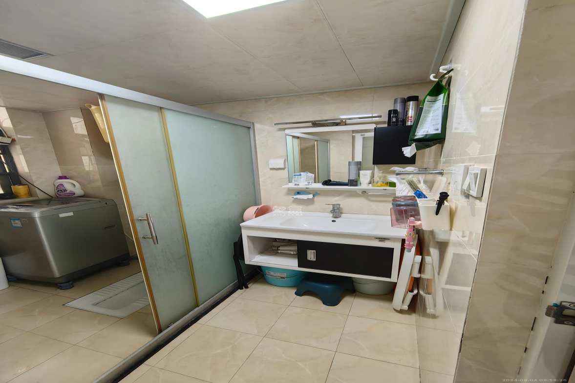 都市兰亭  3室2厅1卫    2800.0元/月 都市兰亭  3室2厅1卫    2800.0元/月室内图