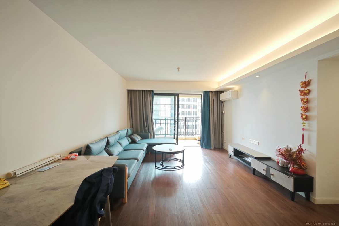 万科魅力之城观澜里  3室2厅2卫    2400.0元/月室内图