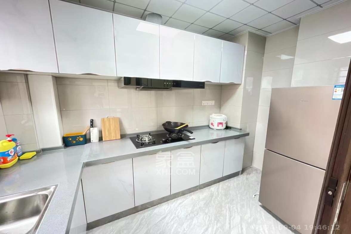 朝正美苑  3室2厅1卫    3200.0元/月室内图