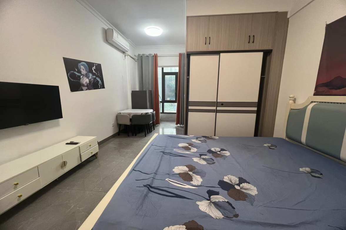 保利香槟国际  1室1厅1卫   1380.00元/月室内图