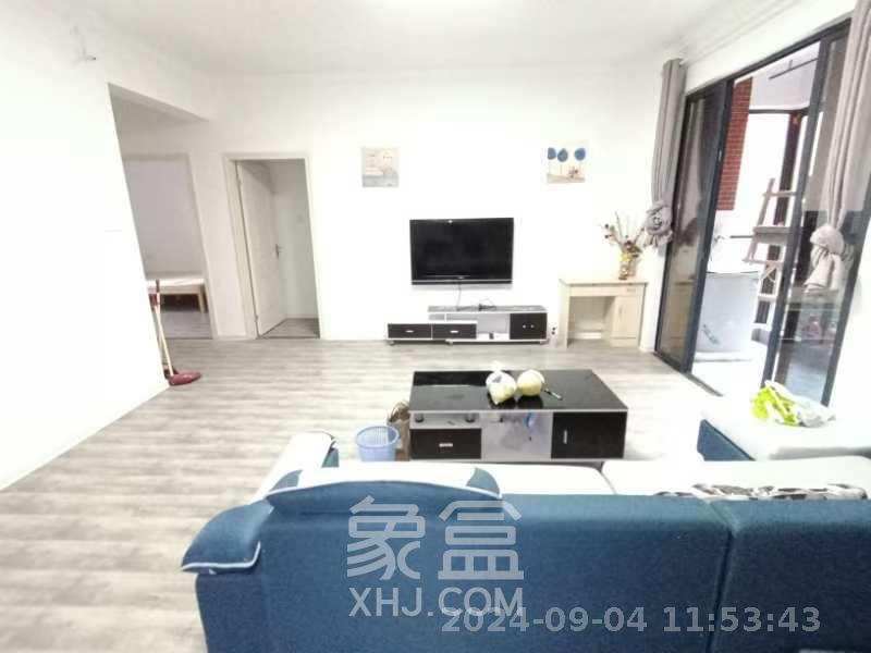 珠江东方明珠（新地东方明珠）三期  4室2厅2卫   2200.00元/月室内图1