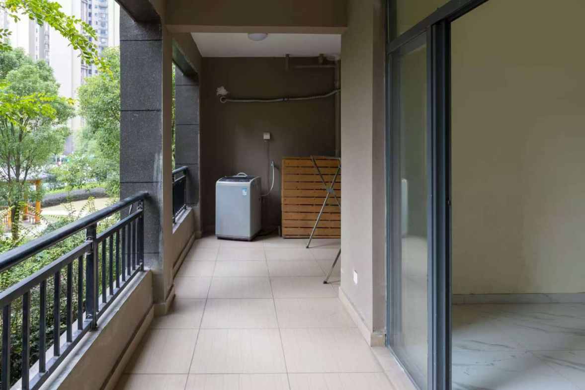 华耀碧桂园十里江湾天汇  4室2厅2卫   74.80万室内图