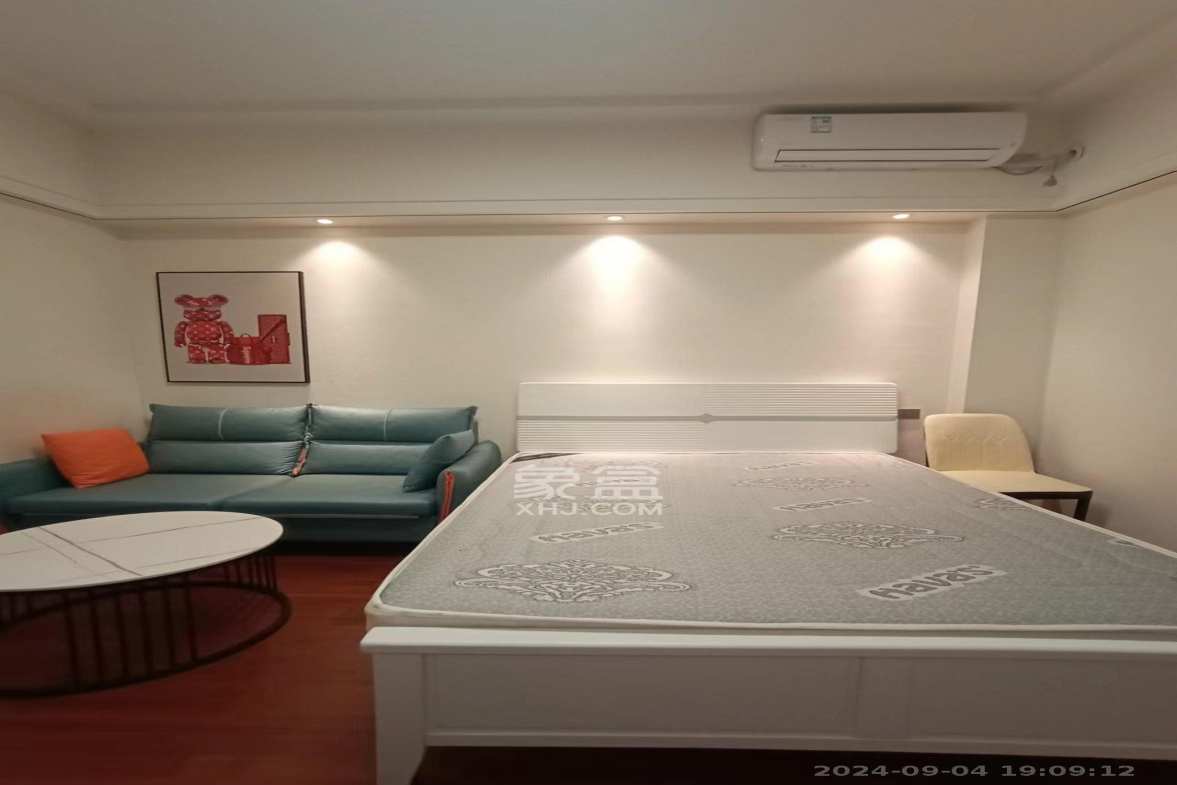 福天藏郡院子  1室1厅1卫    1100.0元/月室内图