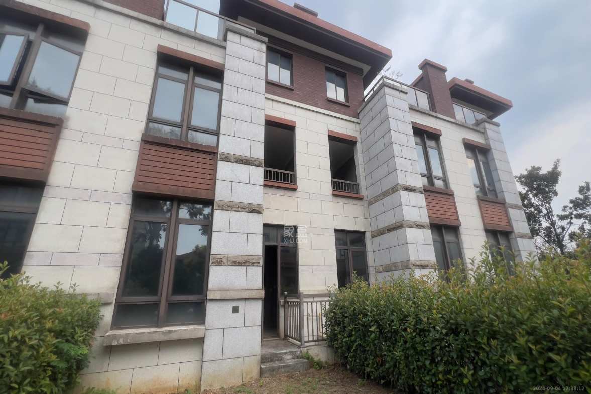 华融山水苑  4室2厅1卫   122.00万室内图1