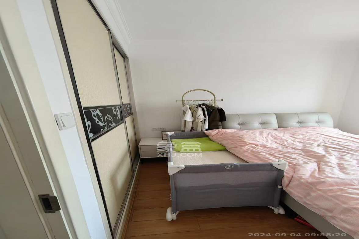 都市兰亭  3室2厅1卫    2800.0元/月 都市兰亭  3室2厅1卫    2800.0元/月室内图