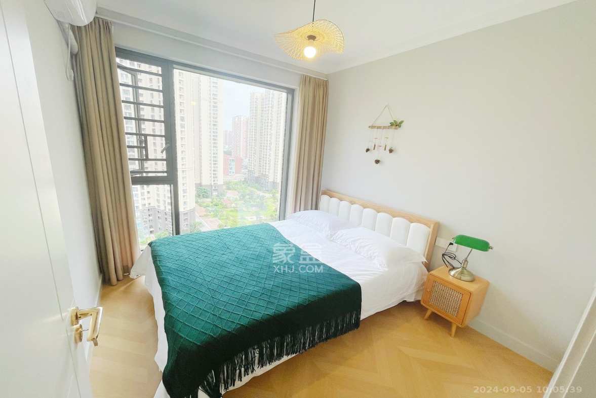 明发阅江悦府  3室2厅2卫   3600.00元/月室内图