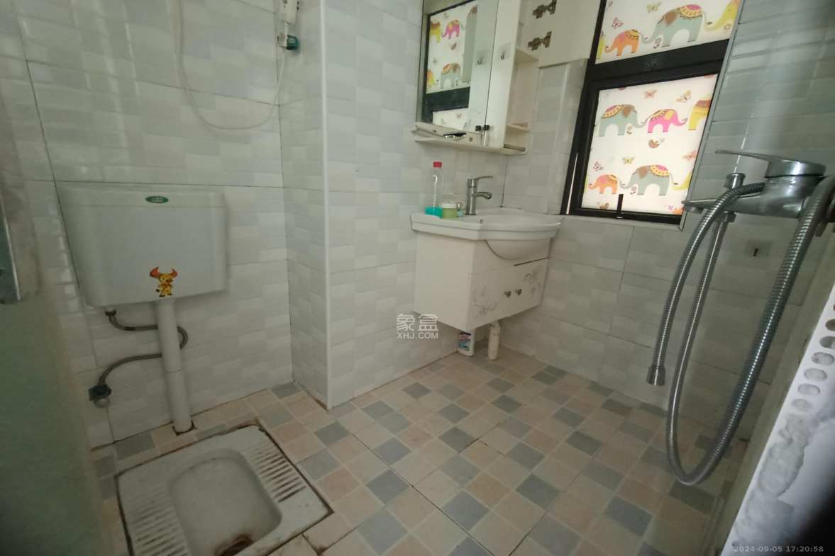 好莱城(弘德西街) 1室1厅1卫 1200.0元/月 好莱城(弘德西街) 1室1厅1卫 1200.0元/月户型图