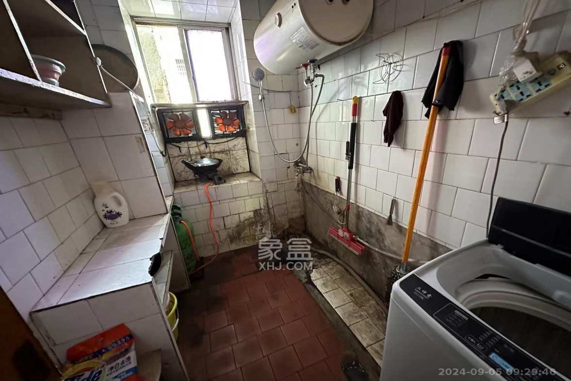 浦沅生活一区  1室1厅1卫   900.00元/月室内图