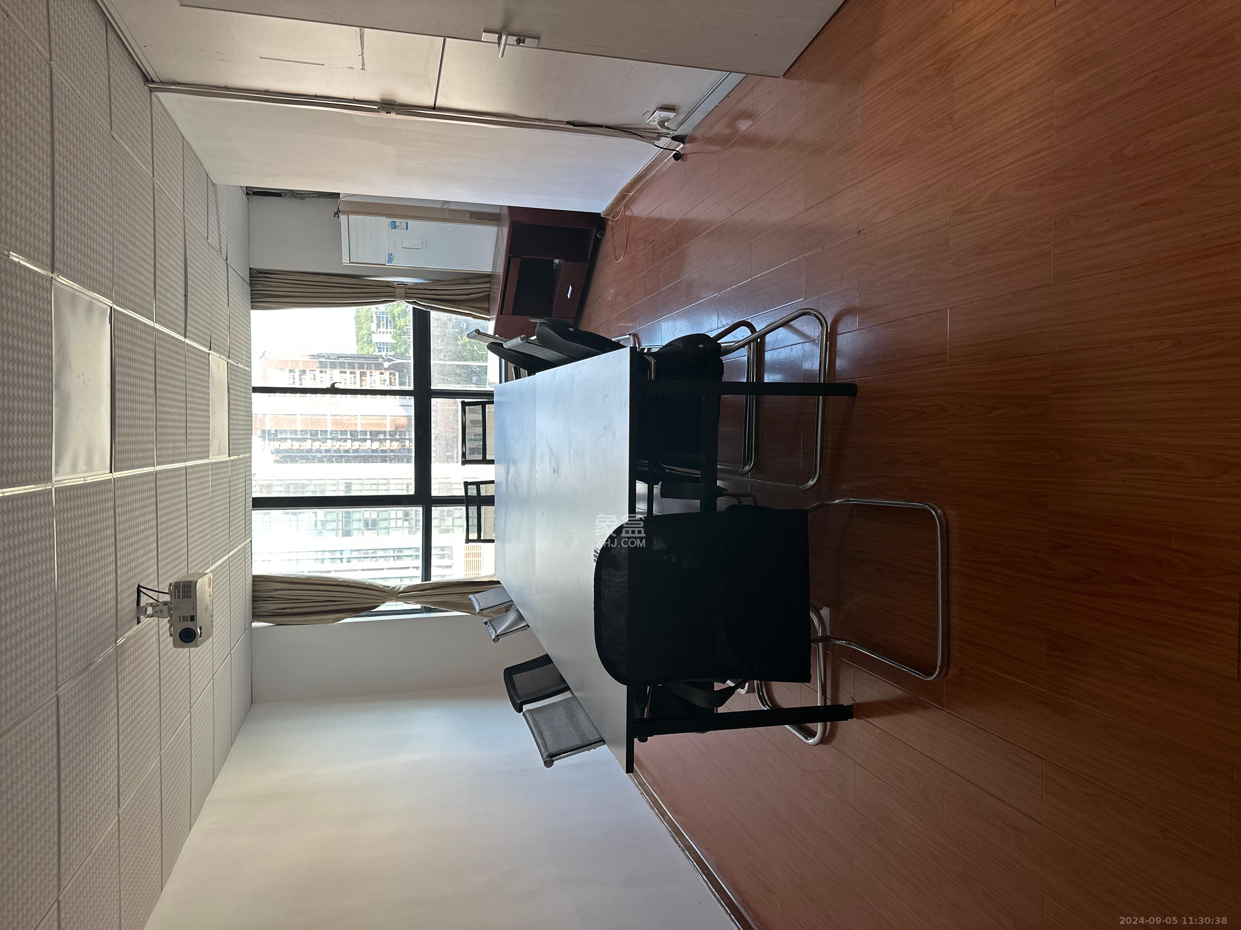 水岸天际（一期、二期）   280.0㎡      11000.0元/月室内图