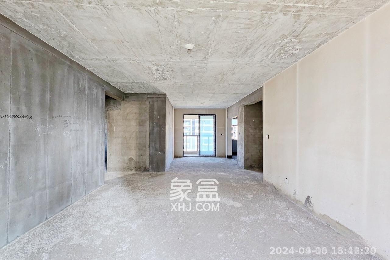 长房东旭国际  3室2厅2卫    1500.0元/月