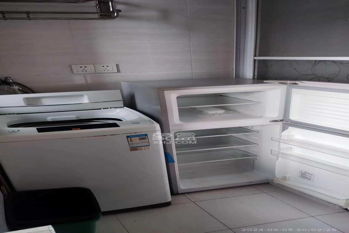 保利麓谷林语I区  1室0厅0卫    1200.0元/月室内图