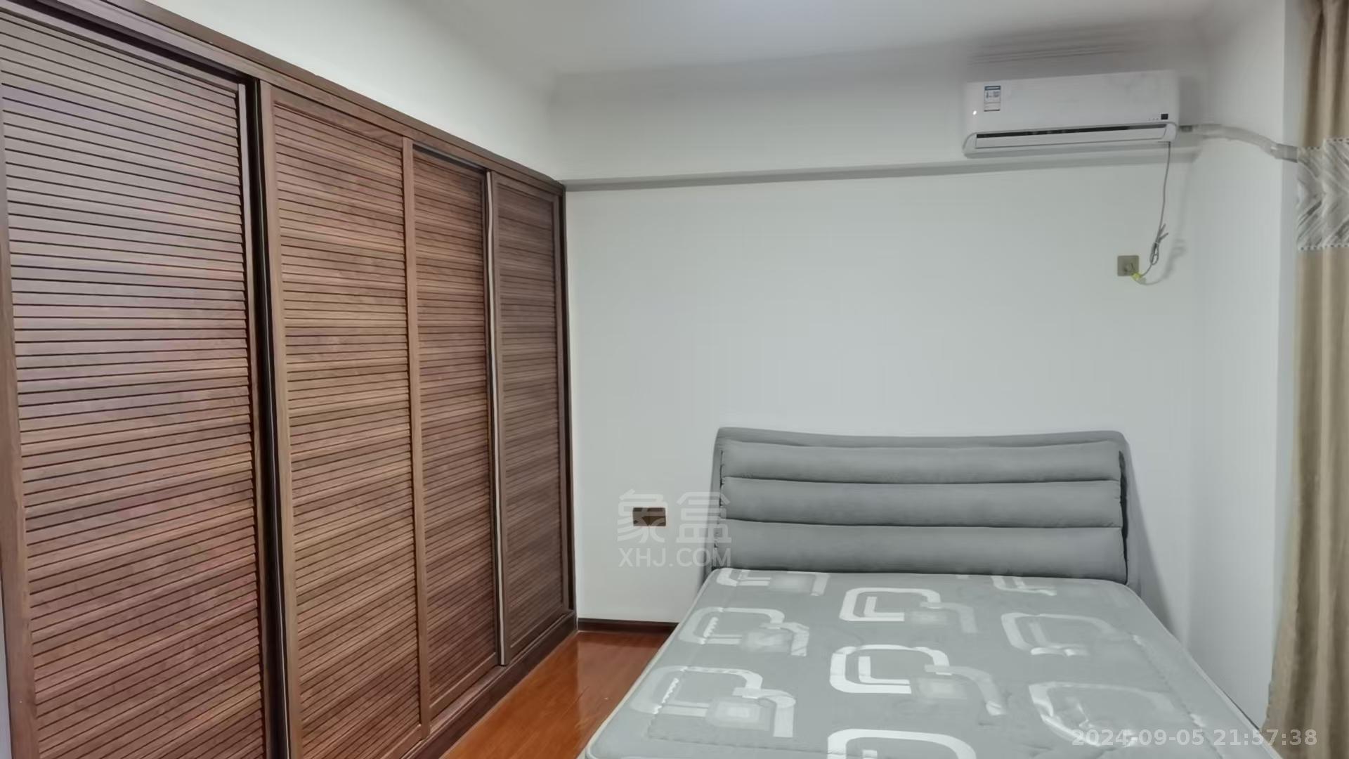 福鑫大厦  2室1厅1卫   1700.00元/月