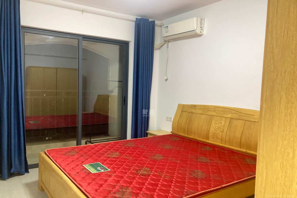 中建芙蓉嘉苑  3室2厅2卫   2400.00元/月室内图
