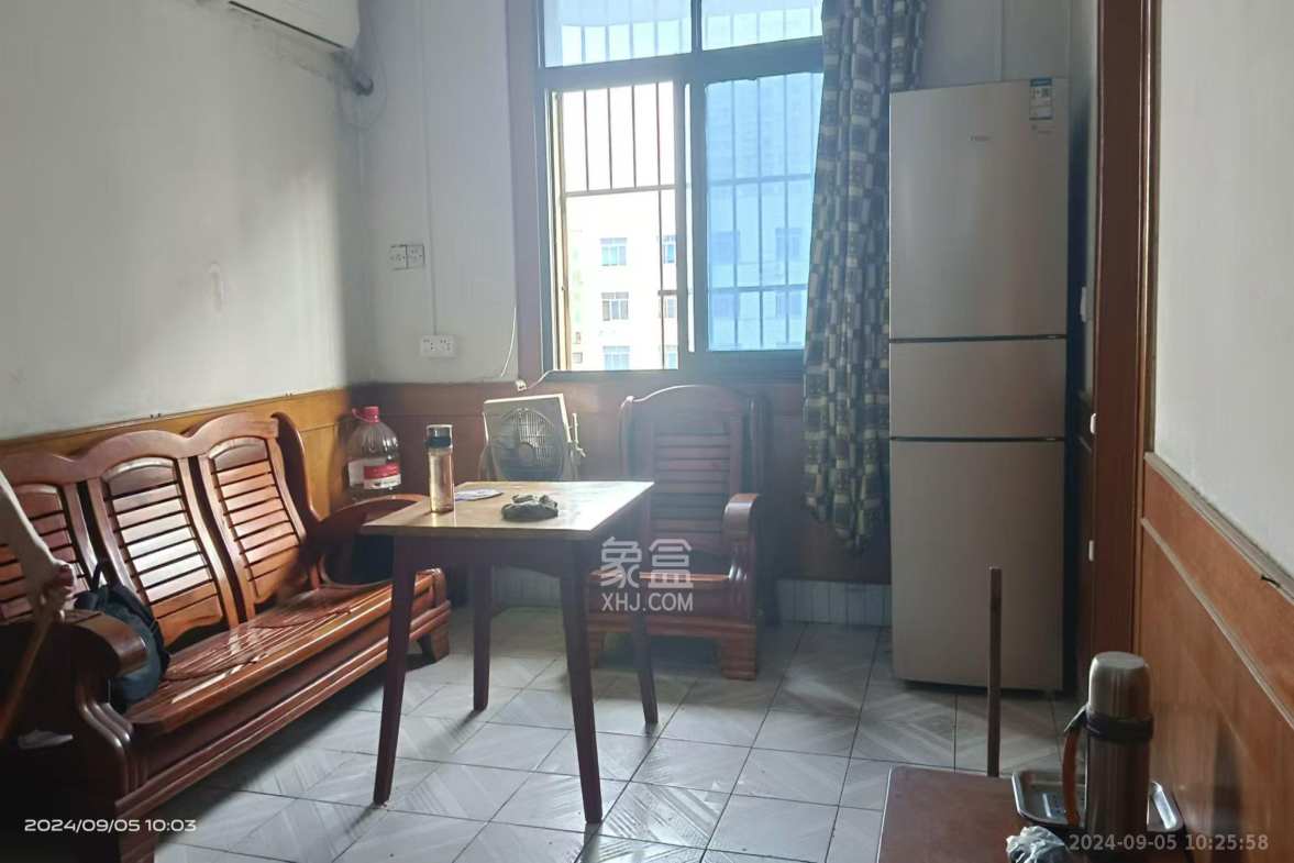 邮电新村  2室1厅1卫   1800.00元/月室内图