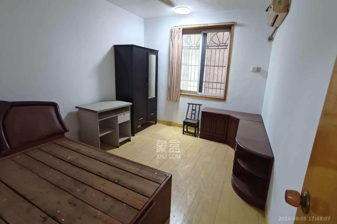 信丰公寓 2室1厅1卫 1800.0元/月 信丰公寓 2室1厅1卫 1800.0元/月室内图