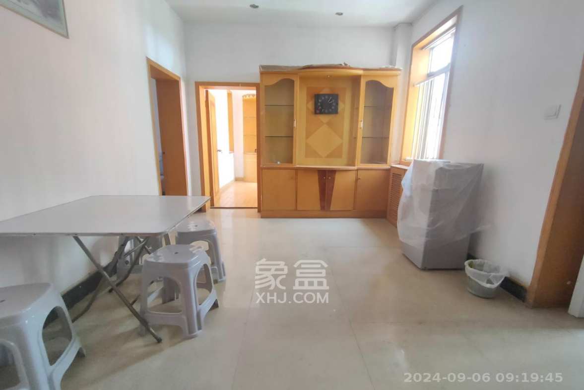 湖南省军供总站（民政厅单位宿舍）  3室1厅1卫    2800.0元/月室内图