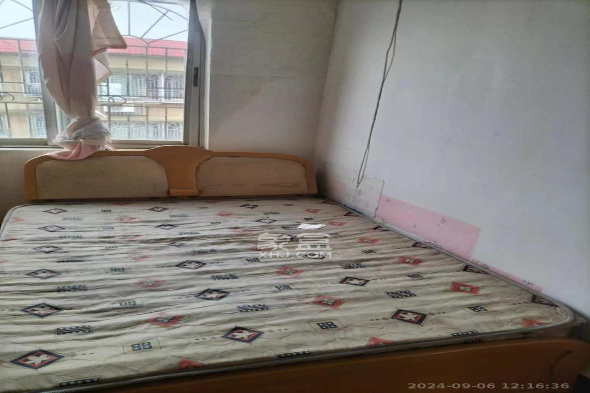 兰景花园  2室2厅1卫   1300.00元/月室内图