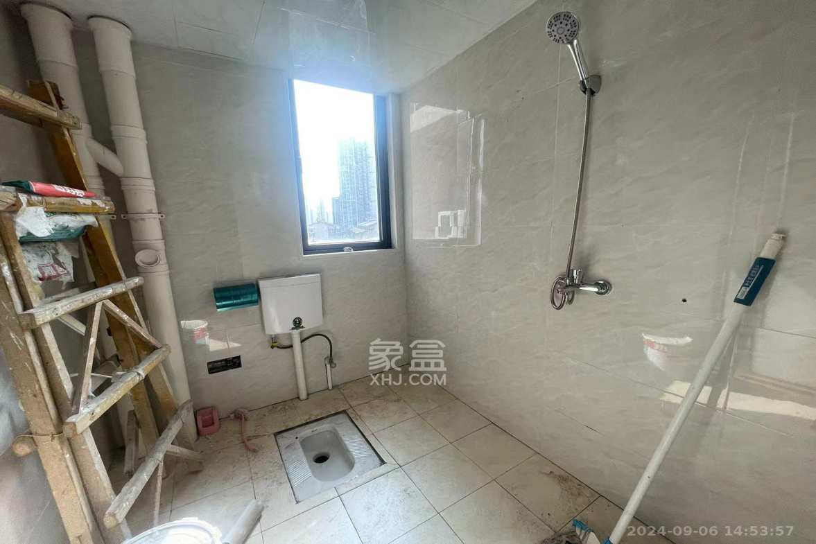 建发中央悦府  3室2厅1卫    3500.0元/月室内图