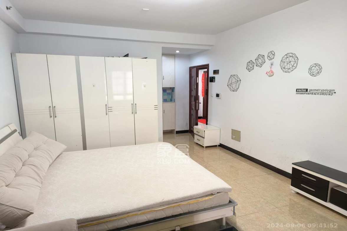 西子湖畔沃府  1室1厅1卫    1500.0元/月室内图1