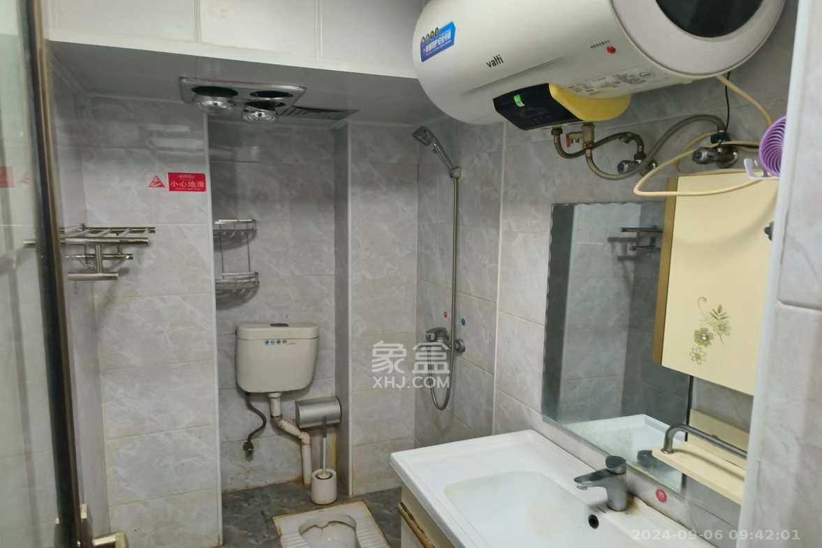 西子湖畔沃府  1室1厅1卫    1500.0元/月室内图