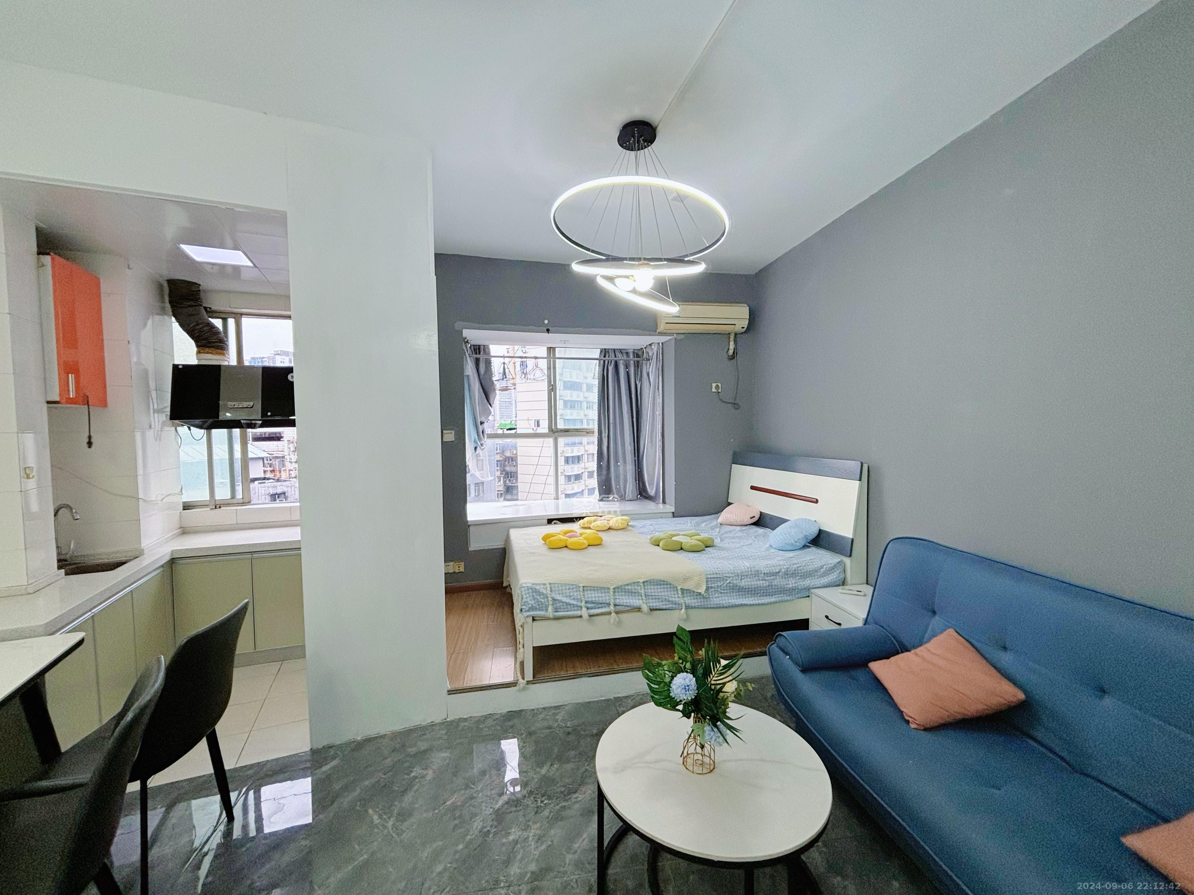 颐美会现代城  1室0厅0卫    2450.0元/月