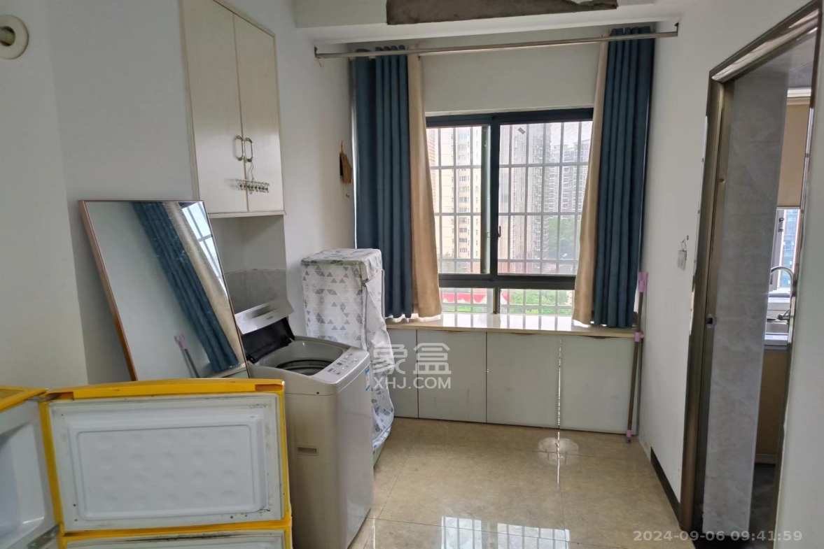 西子湖畔沃府  1室1厅1卫    1500.0元/月室内图