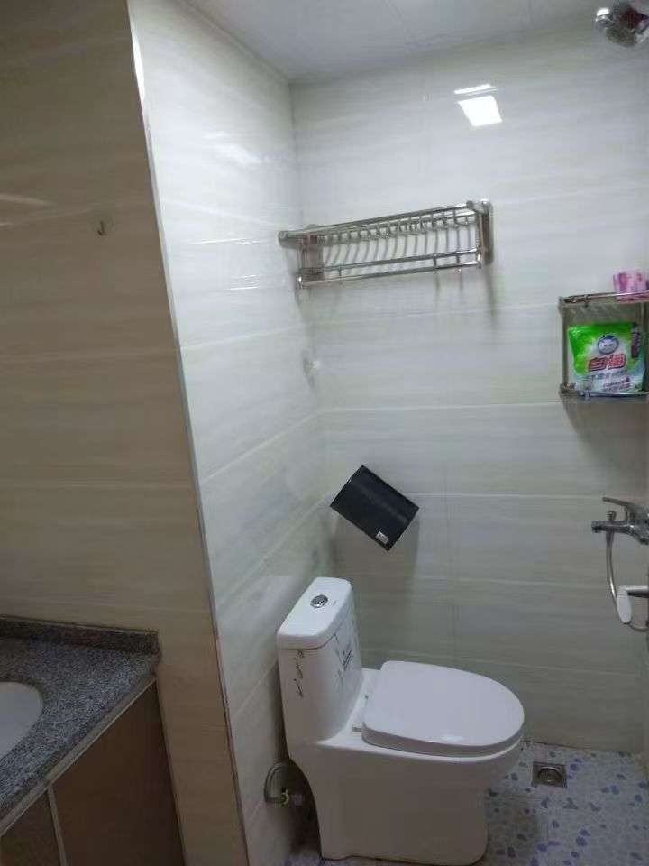 香格里拉  1室1厅1卫   1000.00元/月室内图