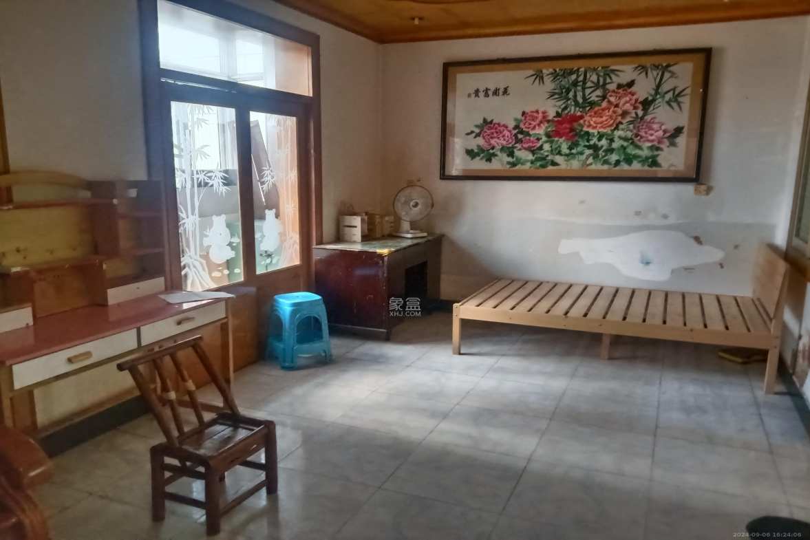 向韶村  2室2厅1卫   1300.00元/月室内图1