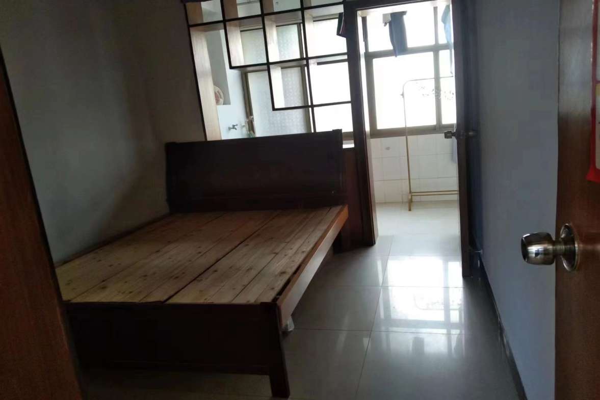 梓山苑小区  3室2厅1卫   1100.00元/月室内图