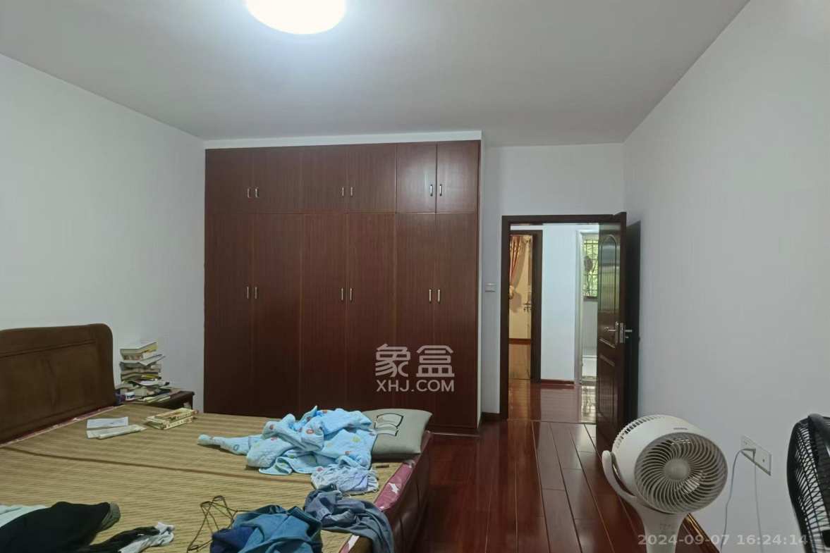 水印康桥  3室2厅2卫   68.00万室内图