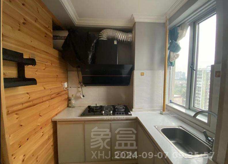 米兰公馆  1室1厅1卫   1300.00元/月室内图