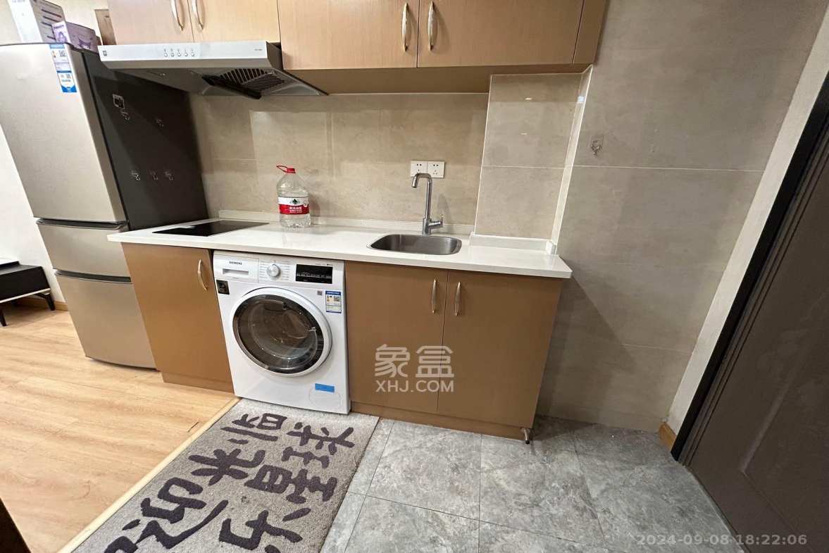 天心白沙里  1室1厅1卫   2200.00元/月室内图