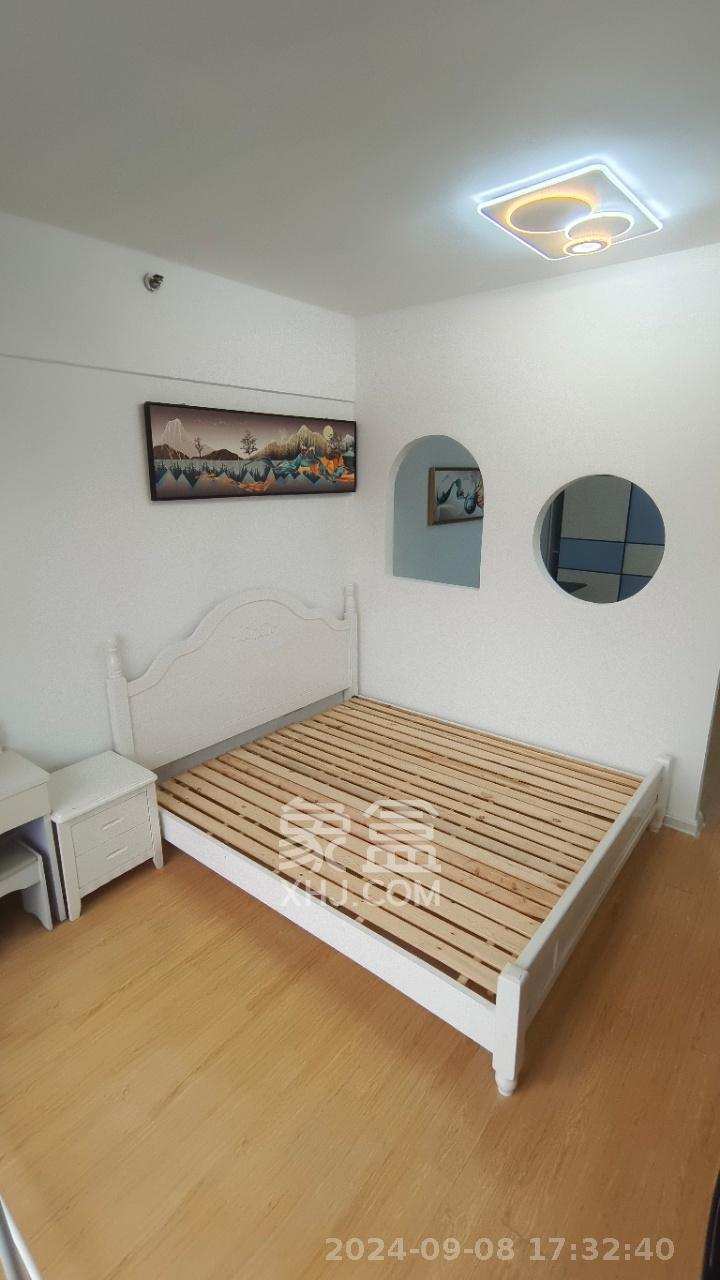 湘域中央  1室1厅1卫   2800.00元/月室内图