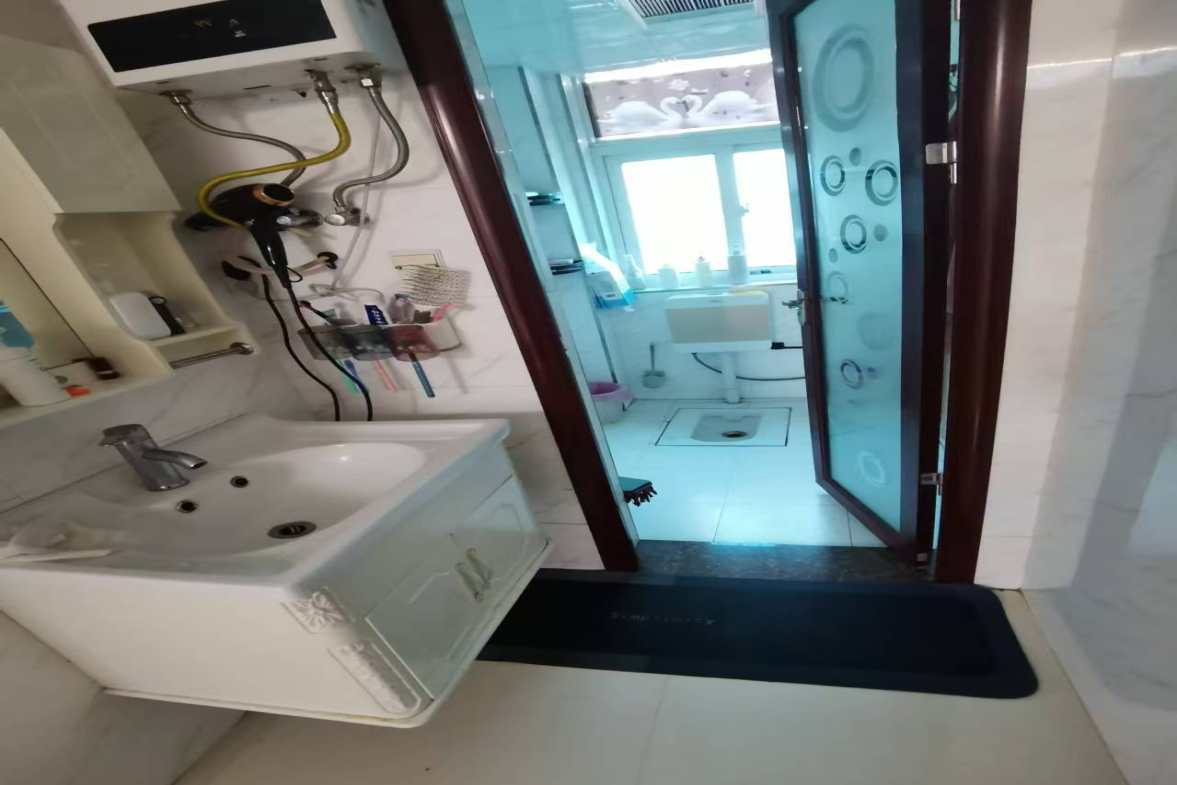 学府花园（文苑瑞景）  3室2厅1卫   44.80万室内图