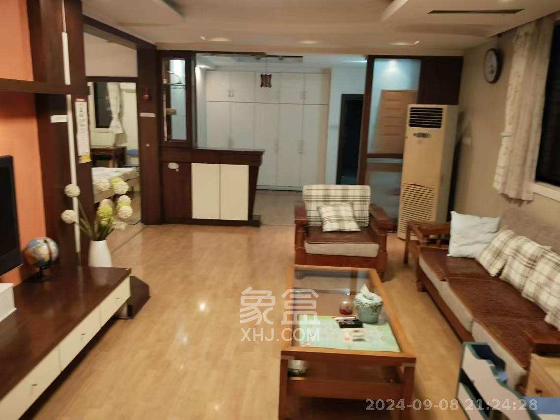 建行芙蓉支行宿舍  3室2厅2卫   4200.00元/月室内图