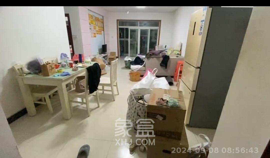金麓西岸和苑  1室1厅1卫    1600.0元/月室内图