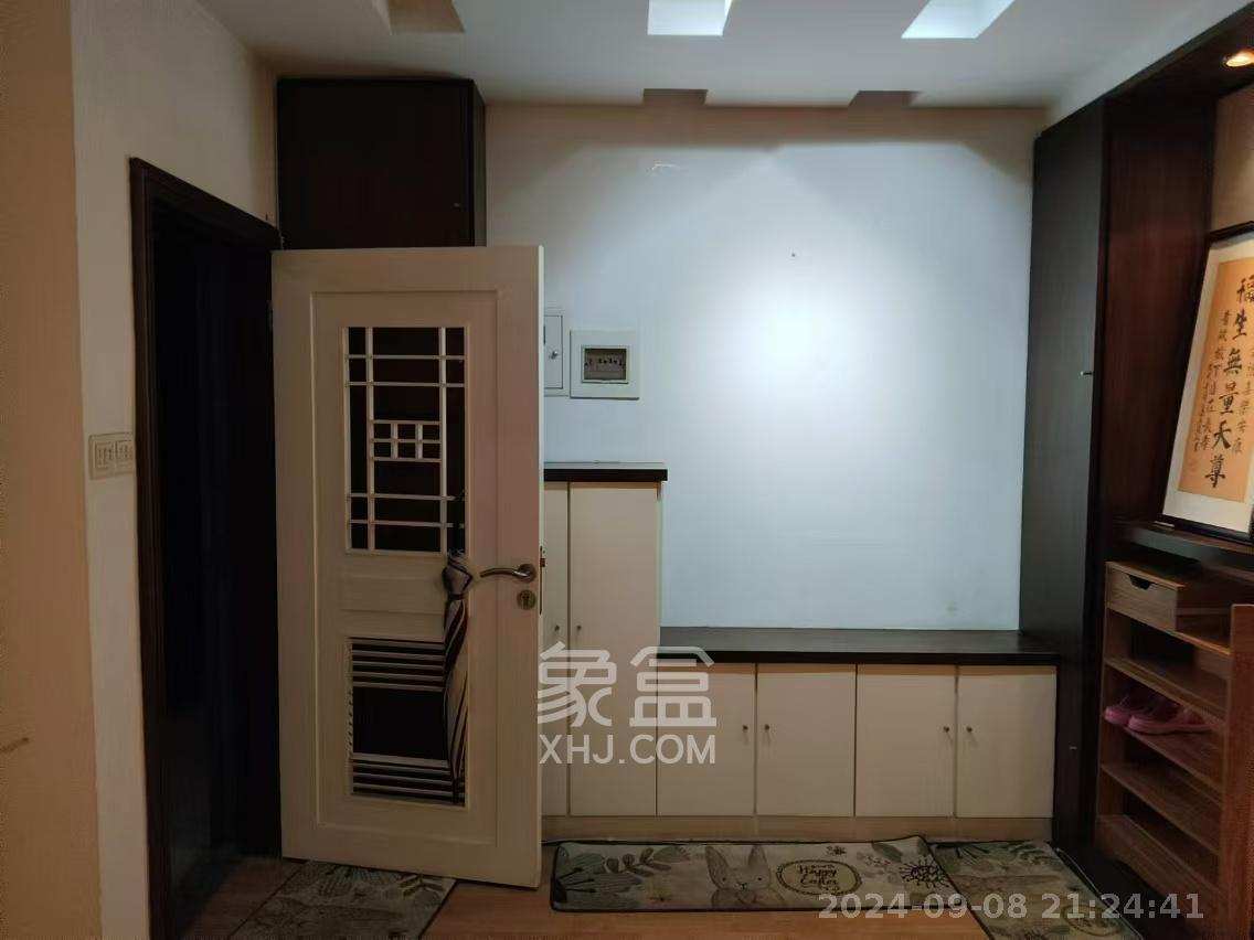 建行芙蓉支行宿舍  3室2厅2卫   4200.00元/月室内图