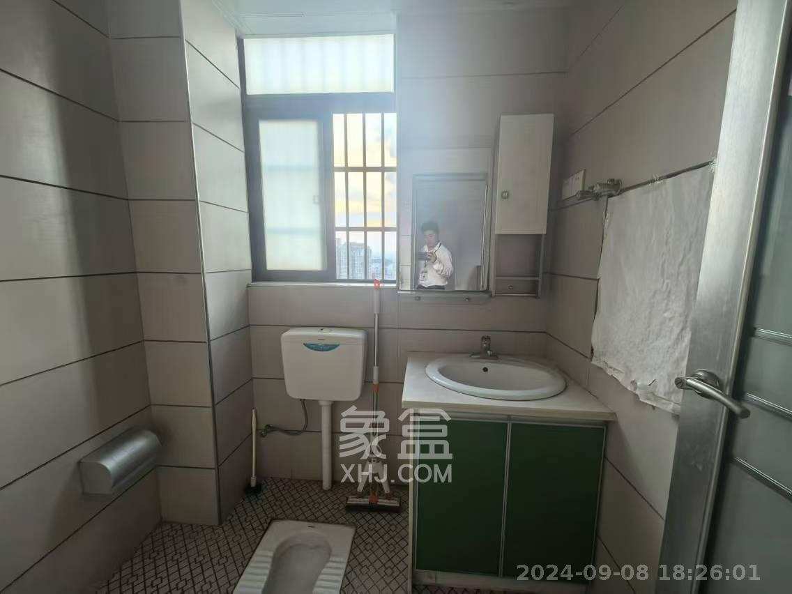 幸福里润城（幸福里二期）  2室2厅2卫    1800.0元/月室内图