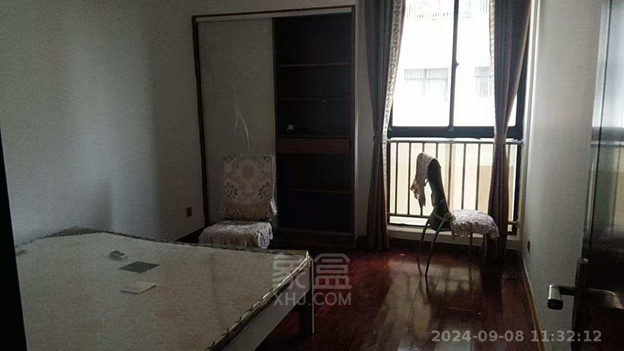 天台玉苑  3室2厅1卫   1700.00元/月室内图