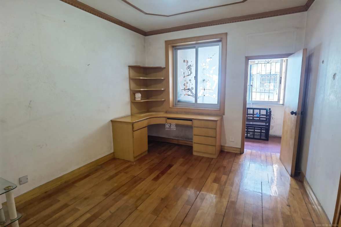 南园小区  3室2厅1卫   1300.00元/月室内图